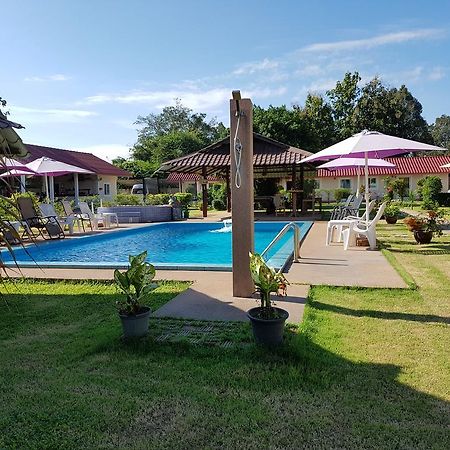 Moon River Resort Ubon Ratchathani Ngoại thất bức ảnh
