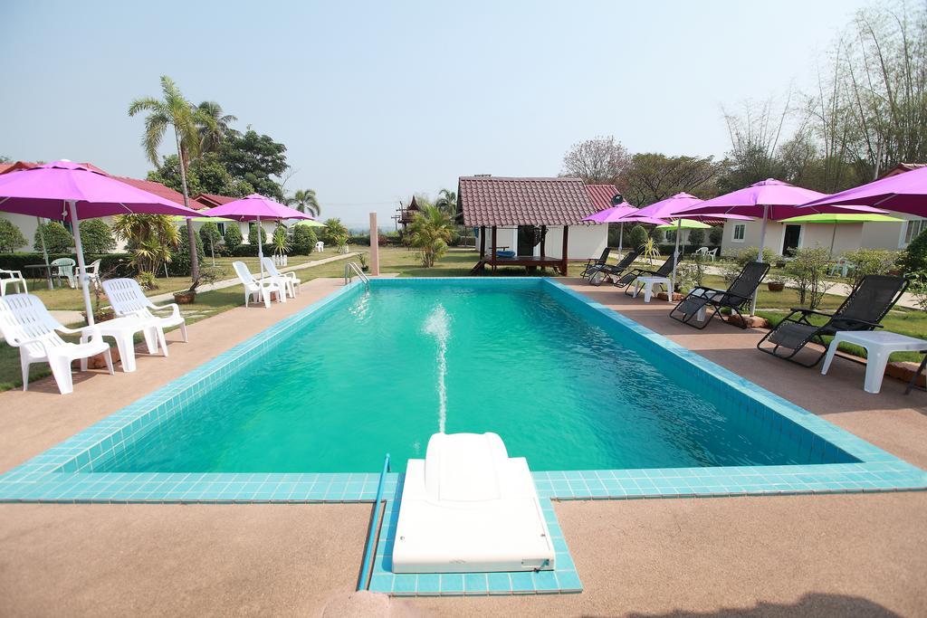 Moon River Resort Ubon Ratchathani Ngoại thất bức ảnh