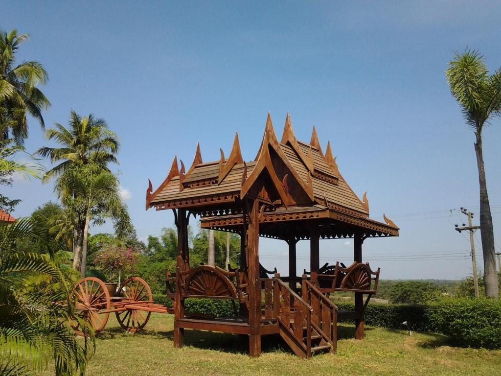 Moon River Resort Ubon Ratchathani Ngoại thất bức ảnh